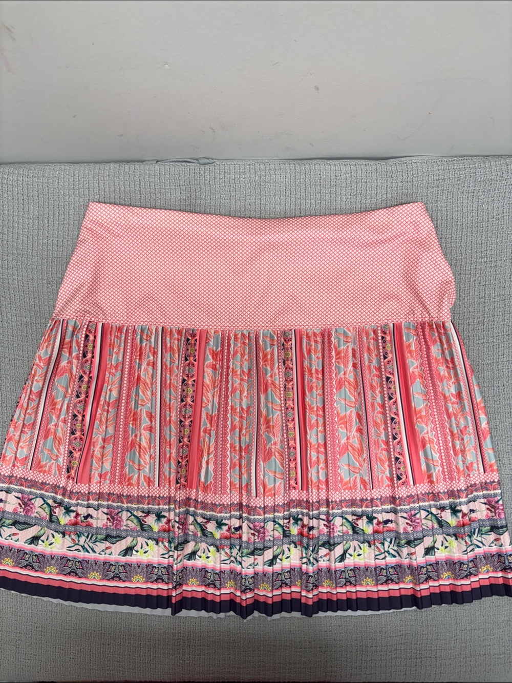 Lucky in Love Flower Patch Pleated Skort Golf Pickleball Tennis SZ M 8 - 10